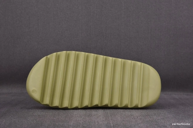 Adidas Resin Yeezy GZ5551 Slide 0724